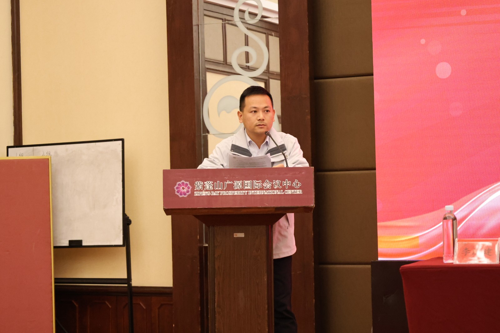 EX1A7533.JPG EX1A7533.JPG